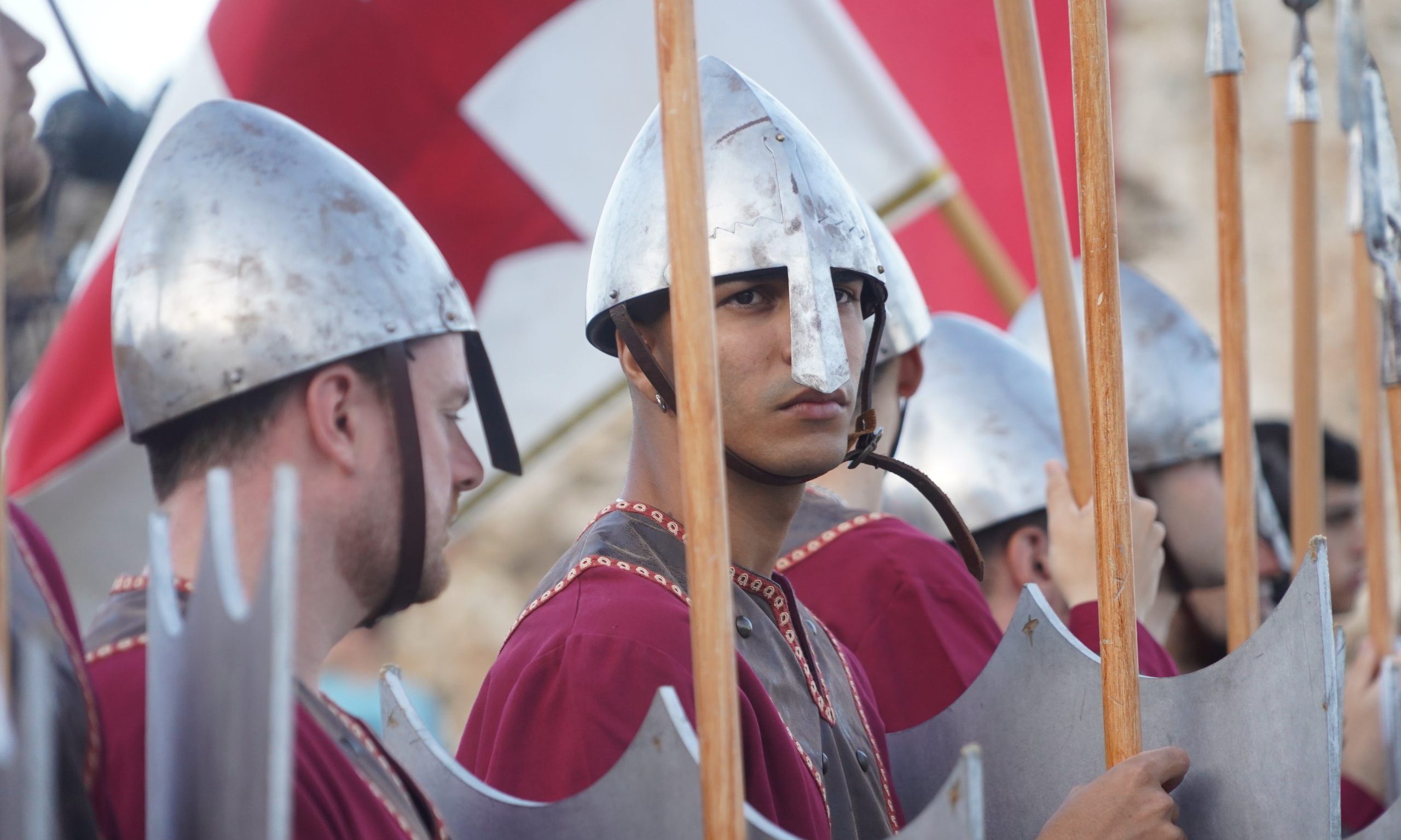 Benadalid revive su historia con la representación de ‘Moros y Cristianos’
