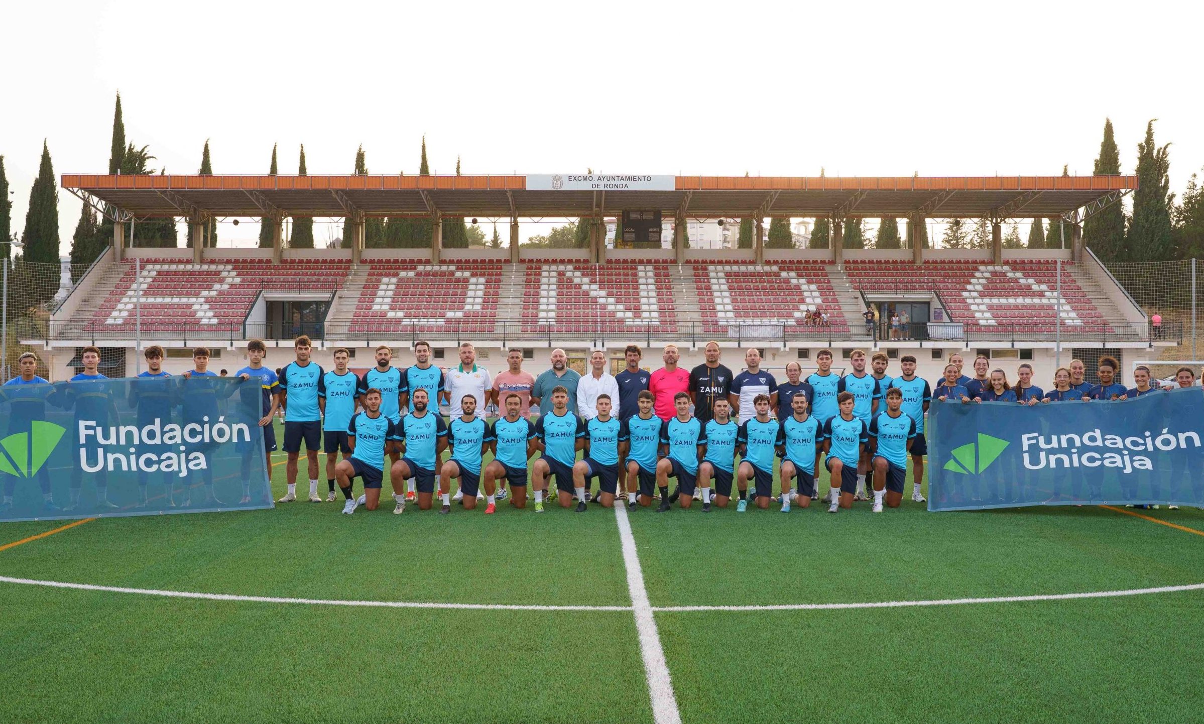 Fundación Unicaja refuerza su apoyo al Club Deportivo Ronda para la nueva temporada
