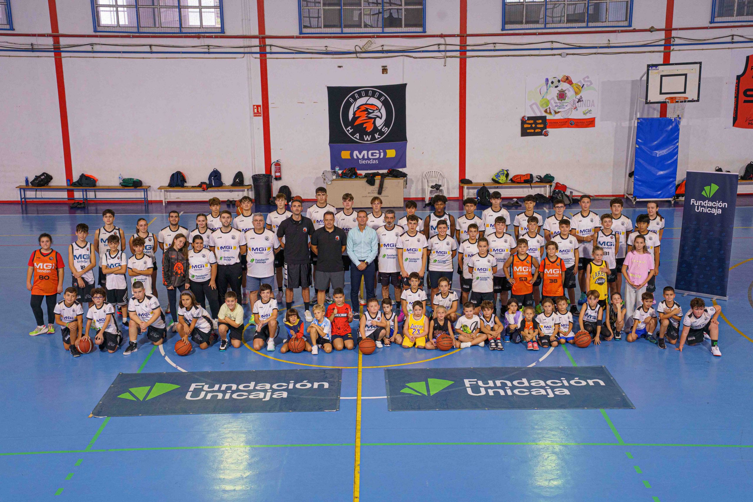 Ronda refuerza su baloncesto base con la renovación del apoyo al CD Arunda Hawks