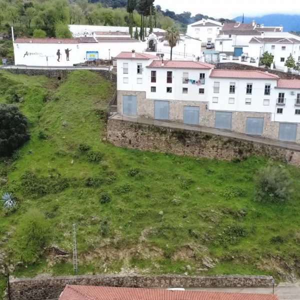 Alpandeire creará un parking público a la entrada del municipio