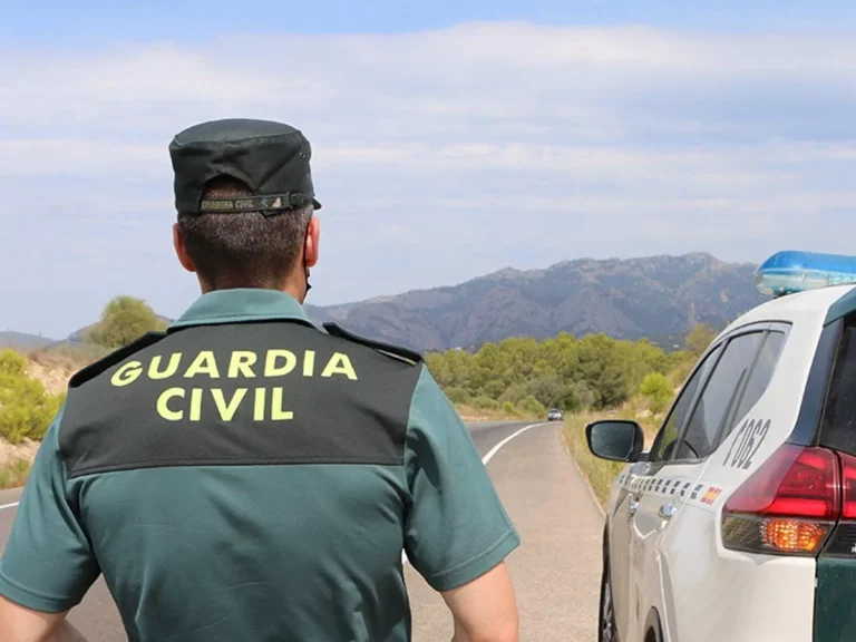 Málaga centraliza la identificación de las víctimas del accidente ferroviario con una oficina especial de la Guardia Civil