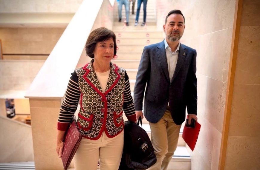 El PSOE de Málaga respalda la decisión de Carmen Segura de dejar la política por motivos de salud