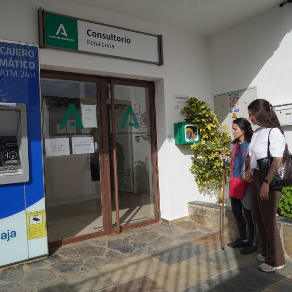 Benalauría pone en marcha un servicio de acompañamiento a mayores