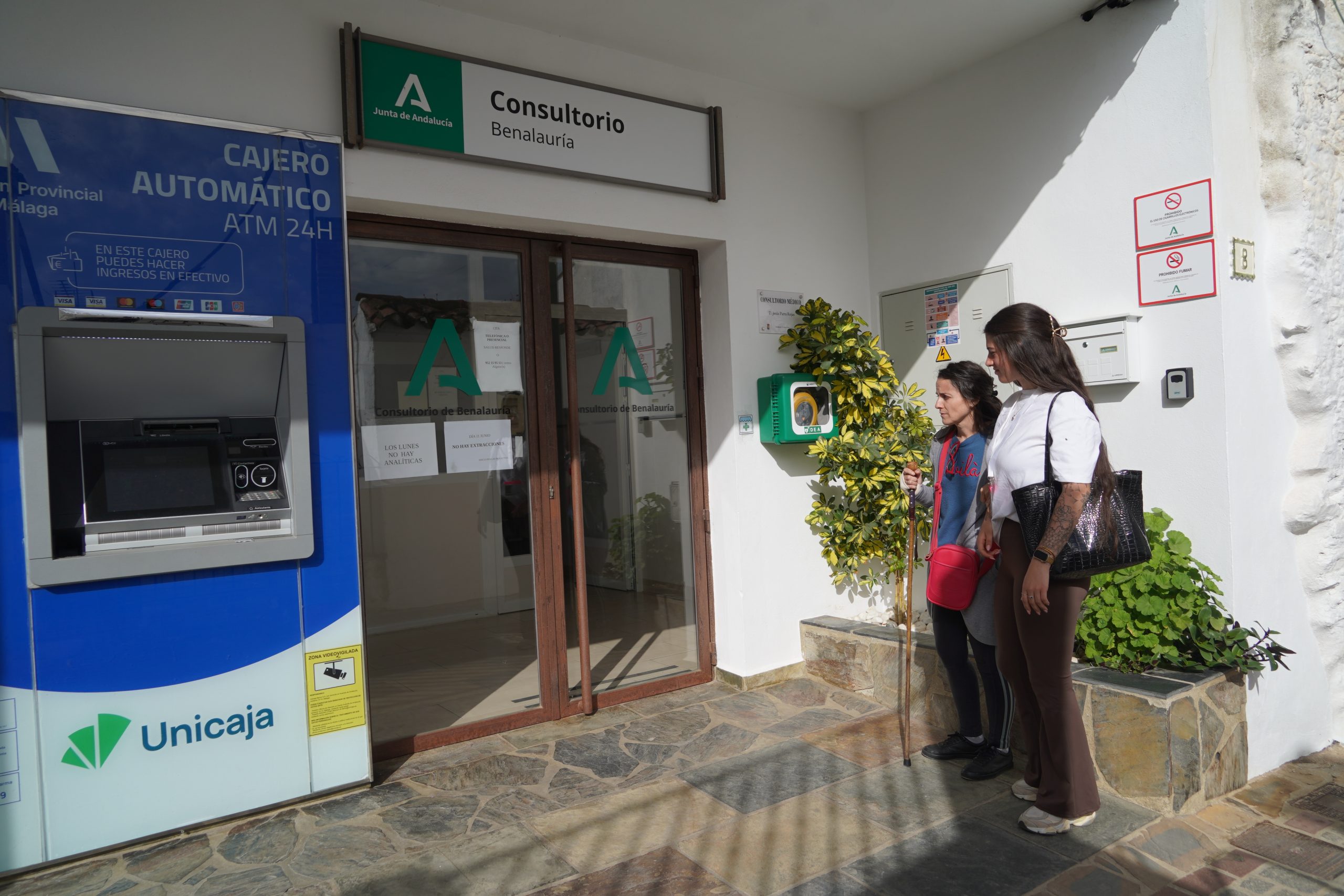 Benalauría pone en marcha un servicio de acompañamiento a mayores