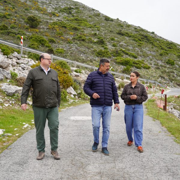 Los Ayuntamientos de Igualeja y Pujerra reclaman mejoras urgentes en el acceso a la carretera del Coto