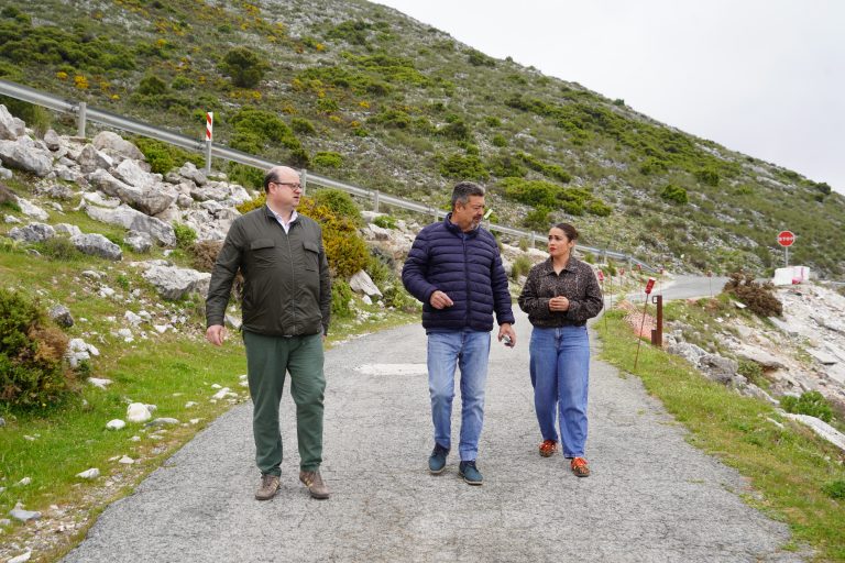 Los Ayuntamientos de Igualeja y Pujerra reclaman mejoras urgentes en el acceso a la carretera del Coto