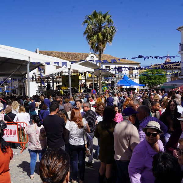 Cañete la Real celebra la X Feria Gastronómica del Pavo
