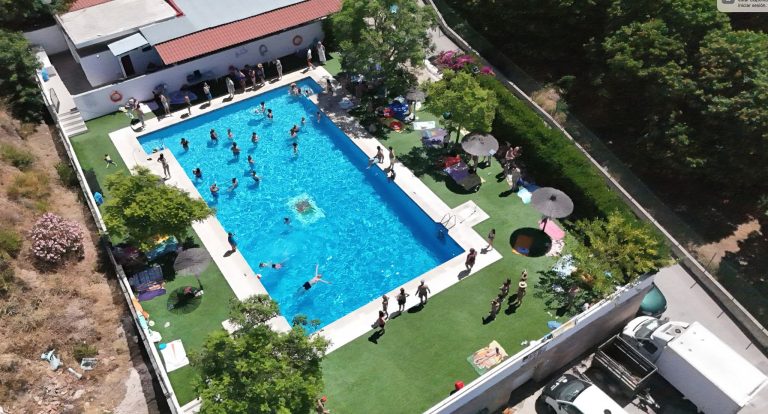 Faraján pone en marcha una nueva edición de su campaña de natación de verano
