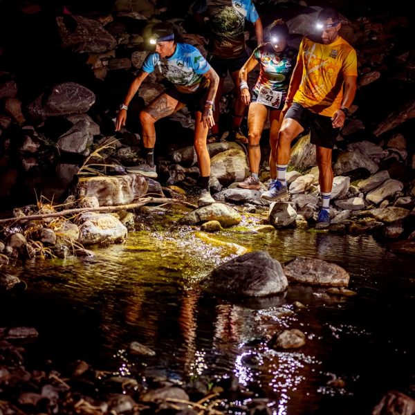 Cerca de 200 corredores participan en el X Trail Nocturno de Genalguacil