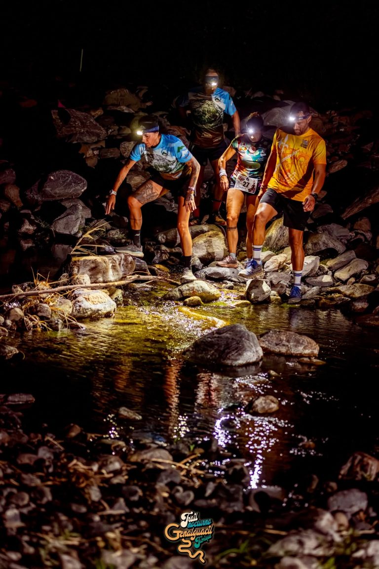 Cerca de 200 corredores participan en el X Trail Nocturno de Genalguacil