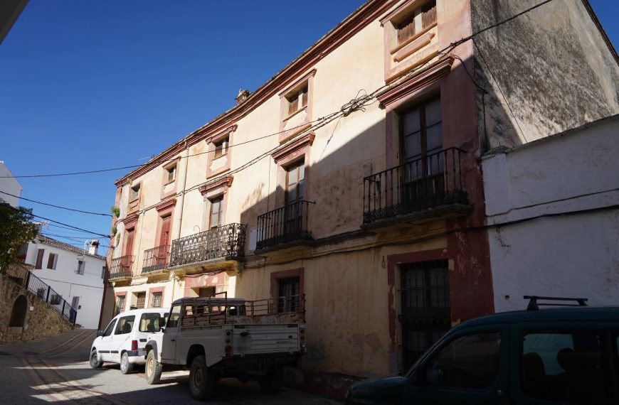 Alpandeire saca a licitación la construcción de un albergue para peregrinos