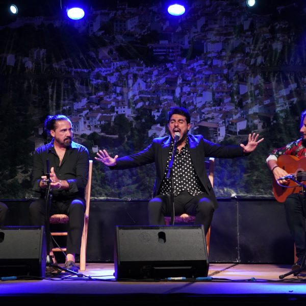 Benarrabá disfruta del mejor flamenco en el XI Festival ‘Simón y Luis Núñez’