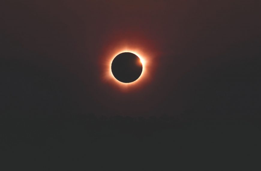 Ronda se prepara para observar el eclipse solar del 12 de agosto desde la Alameda del Tajo